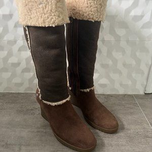 UGG Sandra Shearling Suede Wedge Boots Brown Womens 8